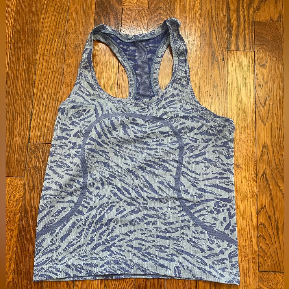 Lululemon Swiftly tank race length size 6